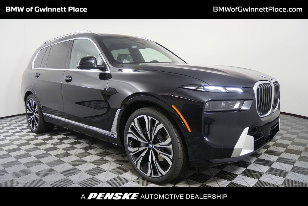 2026 BMW X7 40i's photo