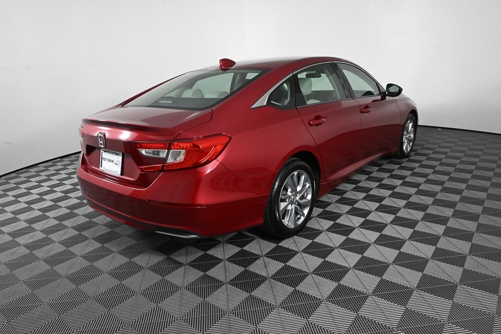 2018 Honda Accord LX photo 24