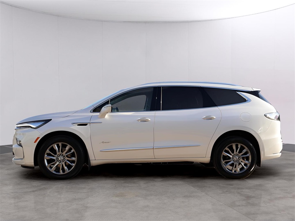 2023 Buick Enclave Avenir photo 4