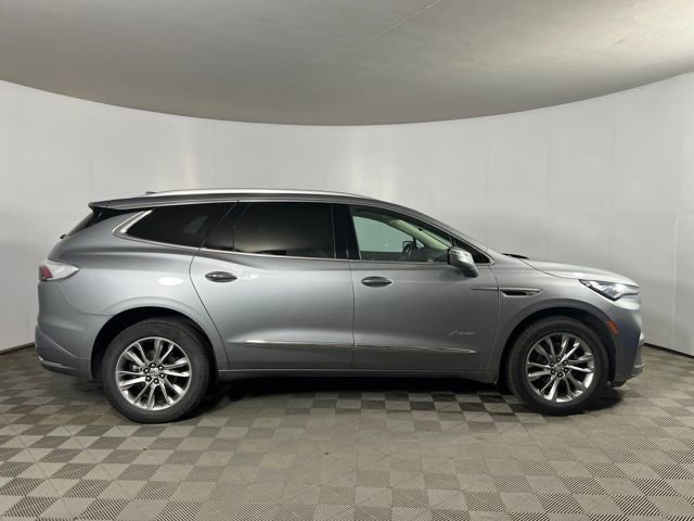 2024 Buick Enclave Avenir photo 4