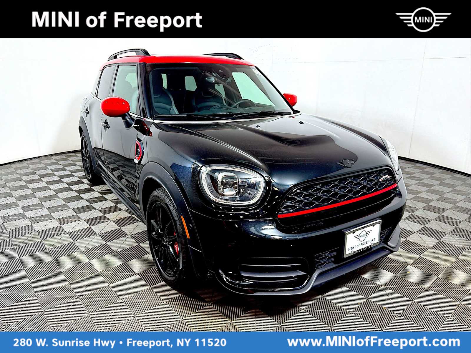 2024 MINI Countryman John Cooper Works's photo