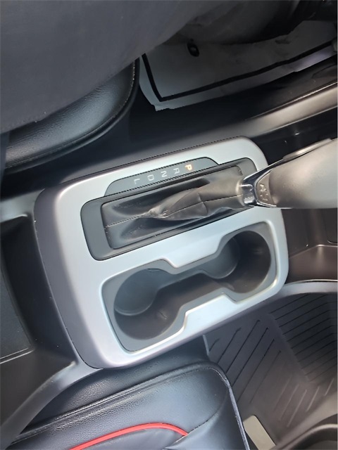 2022 Chevrolet Colorado LT photo 27