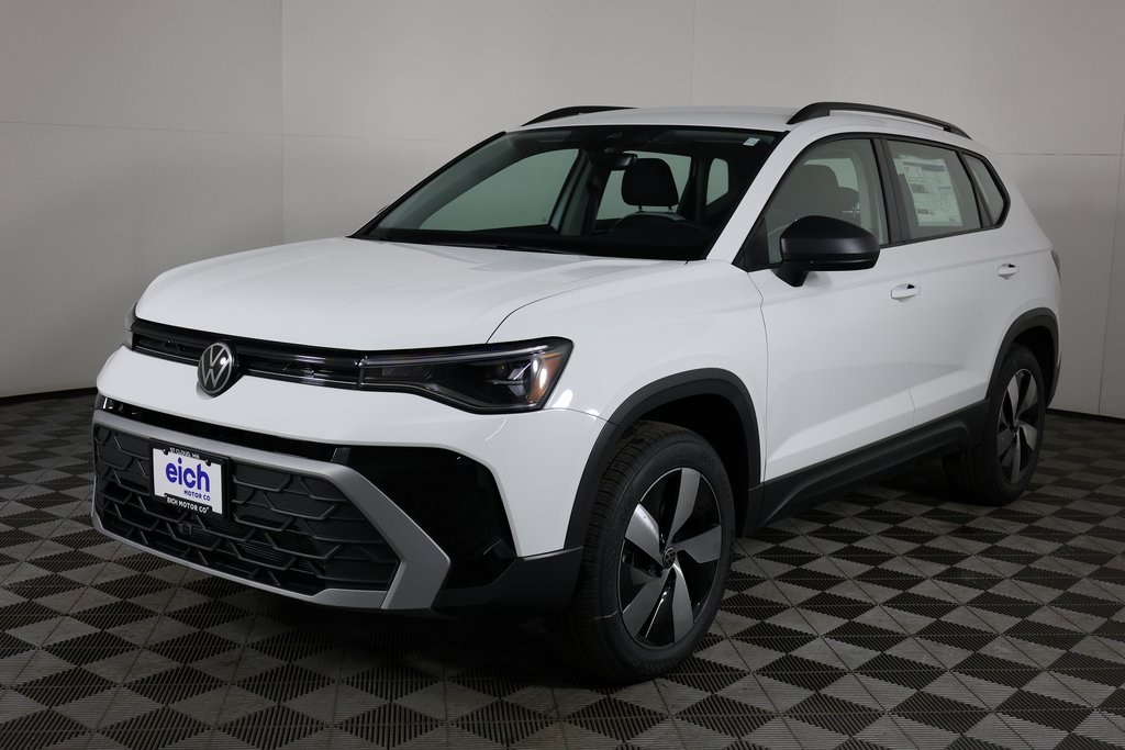 2025 Volkswagen Taos S photo 3