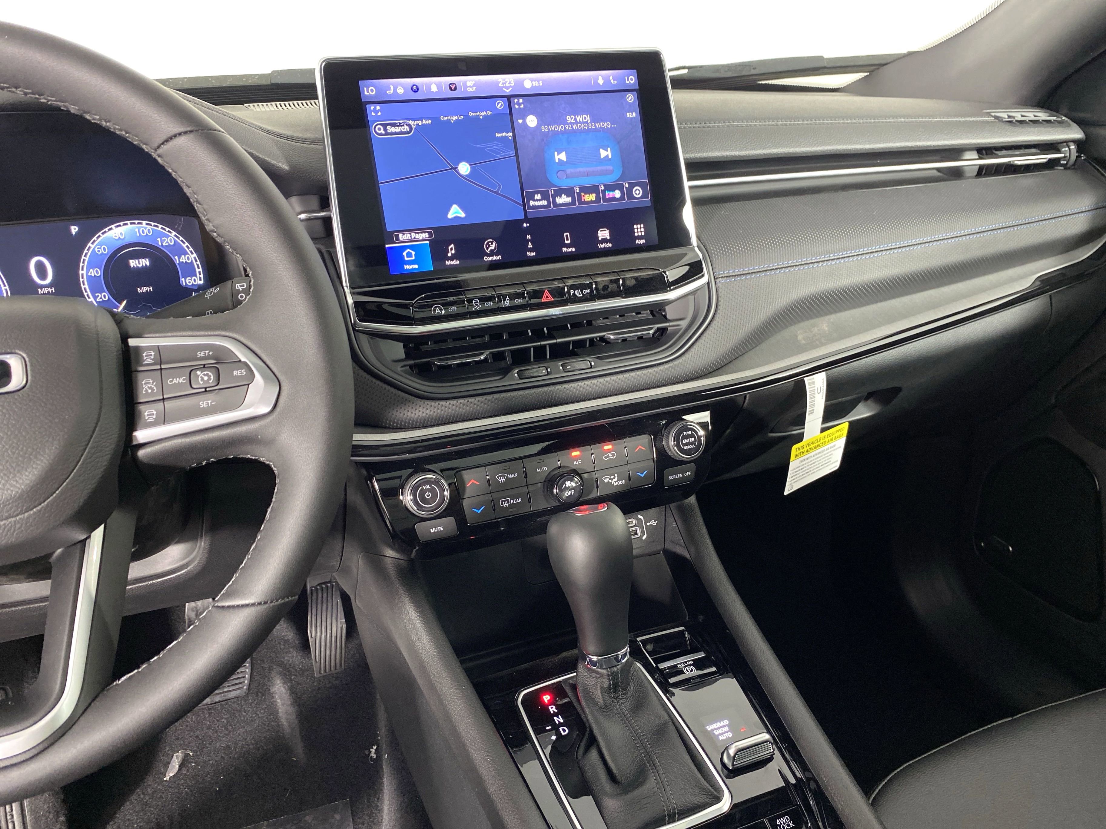2025 Jeep Compass Limited photo 10