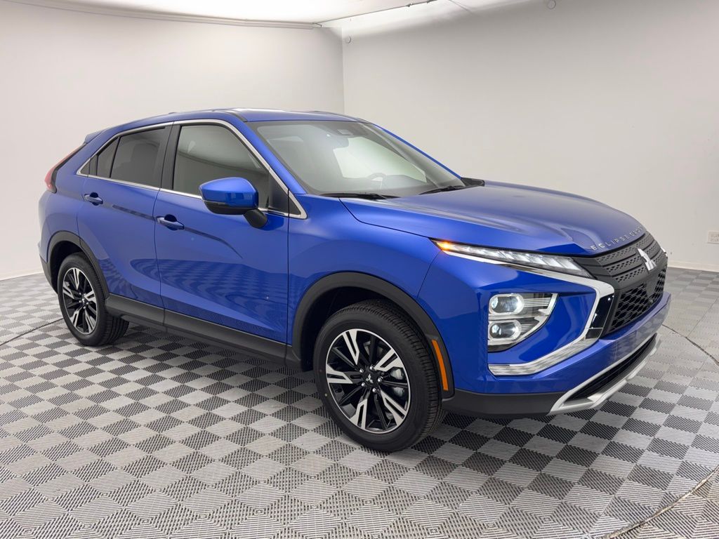 2025 Mitsubishi Eclipse Cross SE photo 3
