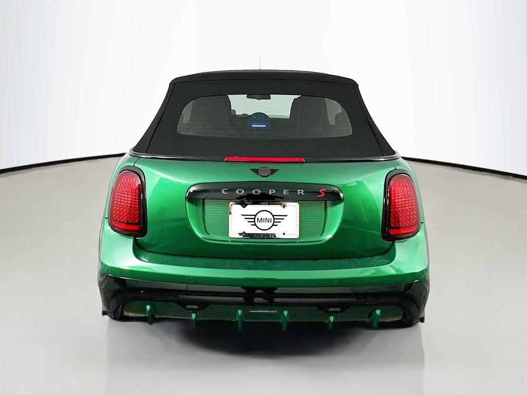 2026 Mini Cooper Convertible Iconic photo 6