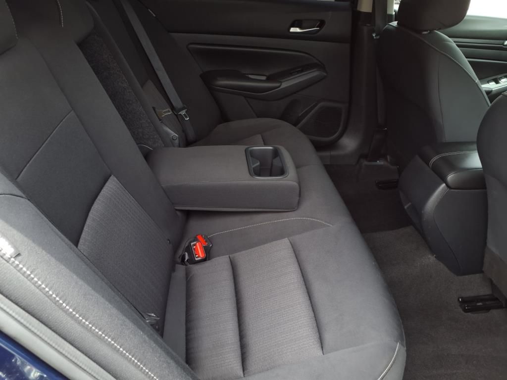 2021 Nissan Altima 2.5 S photo 21