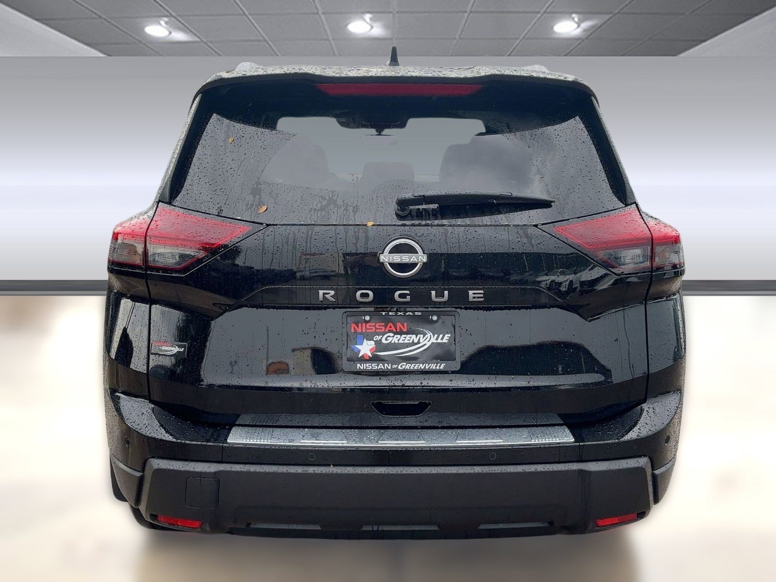 2026 Nissan Rogue SV photo 10