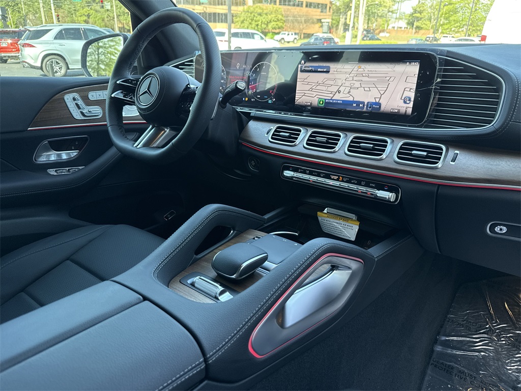 2025 Mercedes Benz GLS 450 4MATIC photo 22