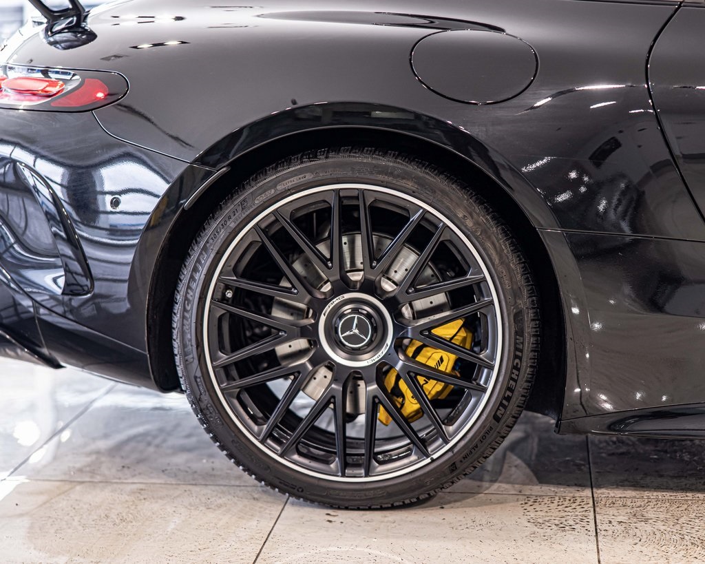 2025 MERCEDES-BENZ AMG GT - Image 11