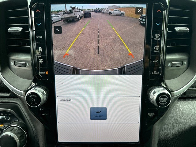 2024 Ram 2500 Big Horn photo 21
