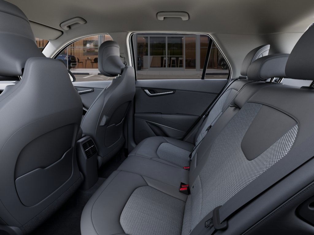2025 Kia Niro EX photo 18