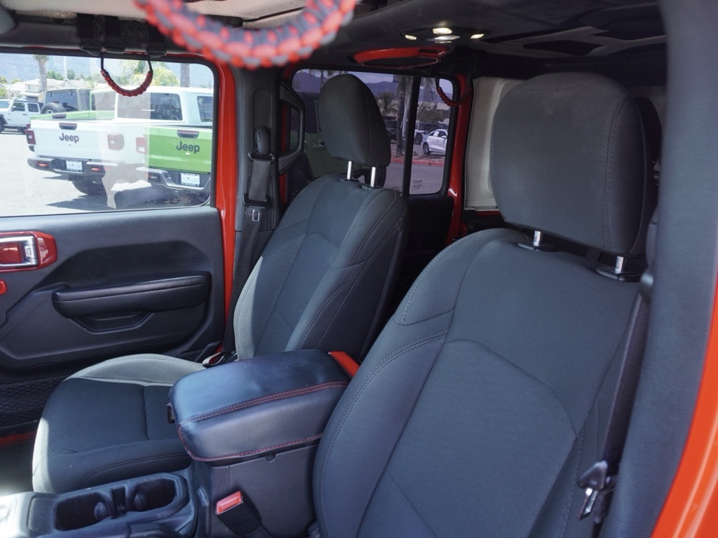2020 Jeep Wrangler Sport S photo 17