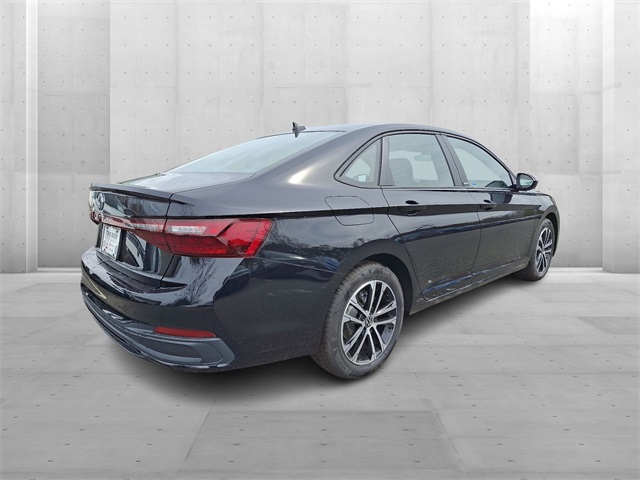 2025 Volkswagen Jetta 1.5T Sport photo 3