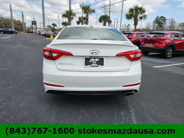 2016 Hyundai Sonata SE photo 3