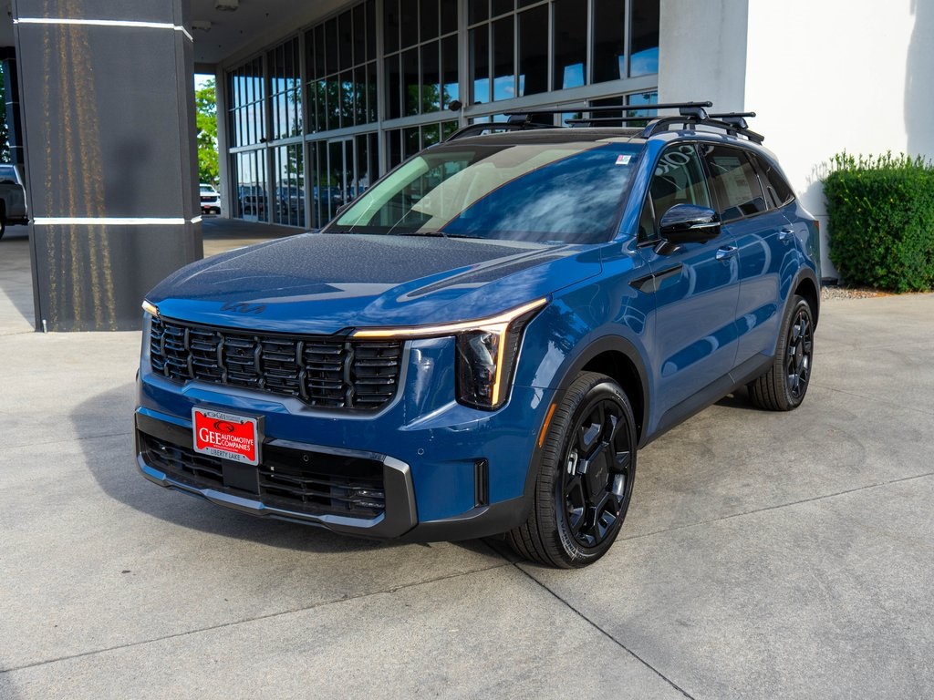 2025 Kia Sorento X-Line SX photo 2
