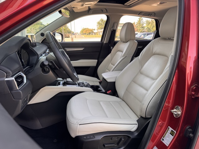 2024 Mazda CX-5 2.5 Premium Plus photo 30