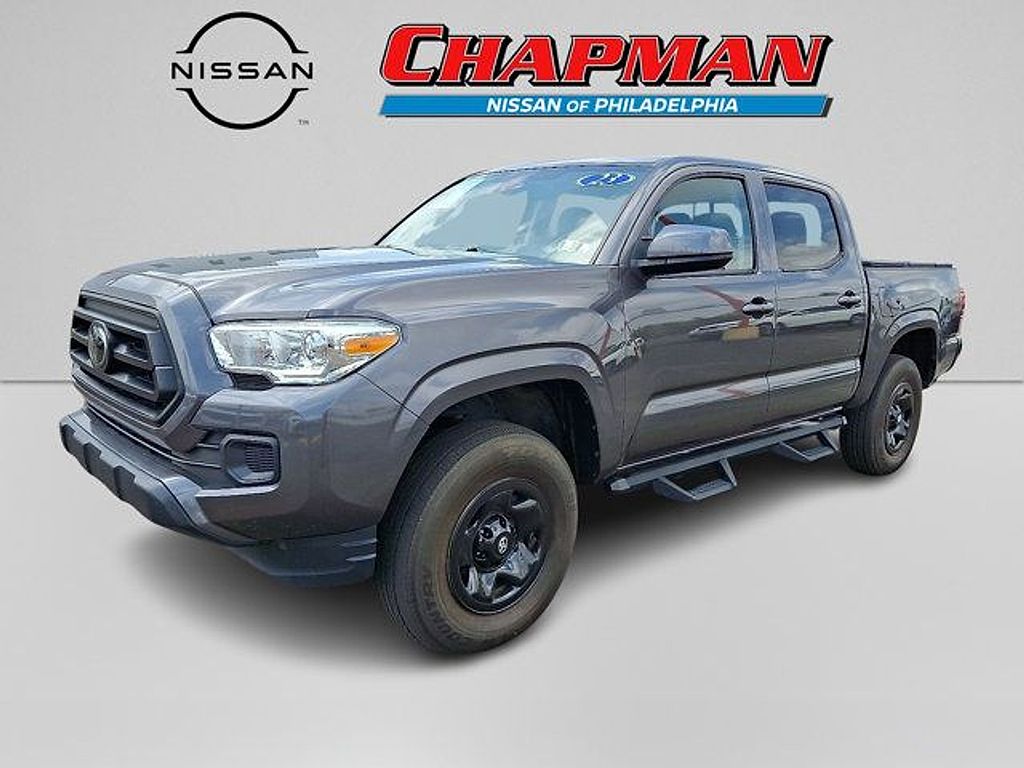 2023 Toyota Tacoma SR photo 3