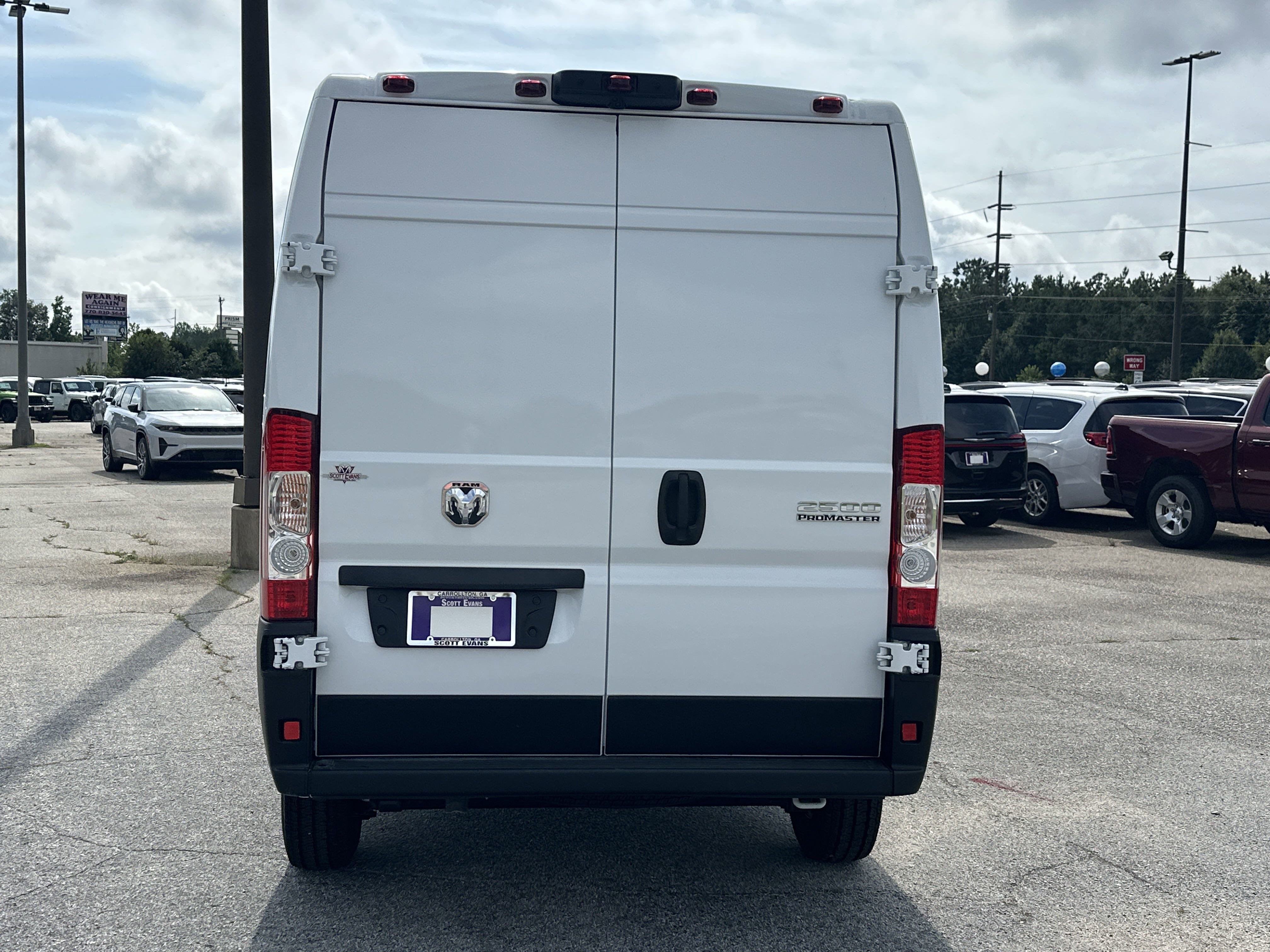 2025 Ram ProMaster 2500 photo 2