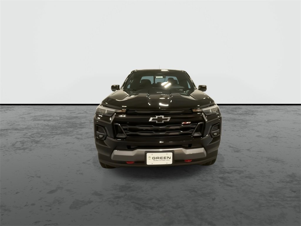 2026 Chevrolet Colorado Z71 photo 3