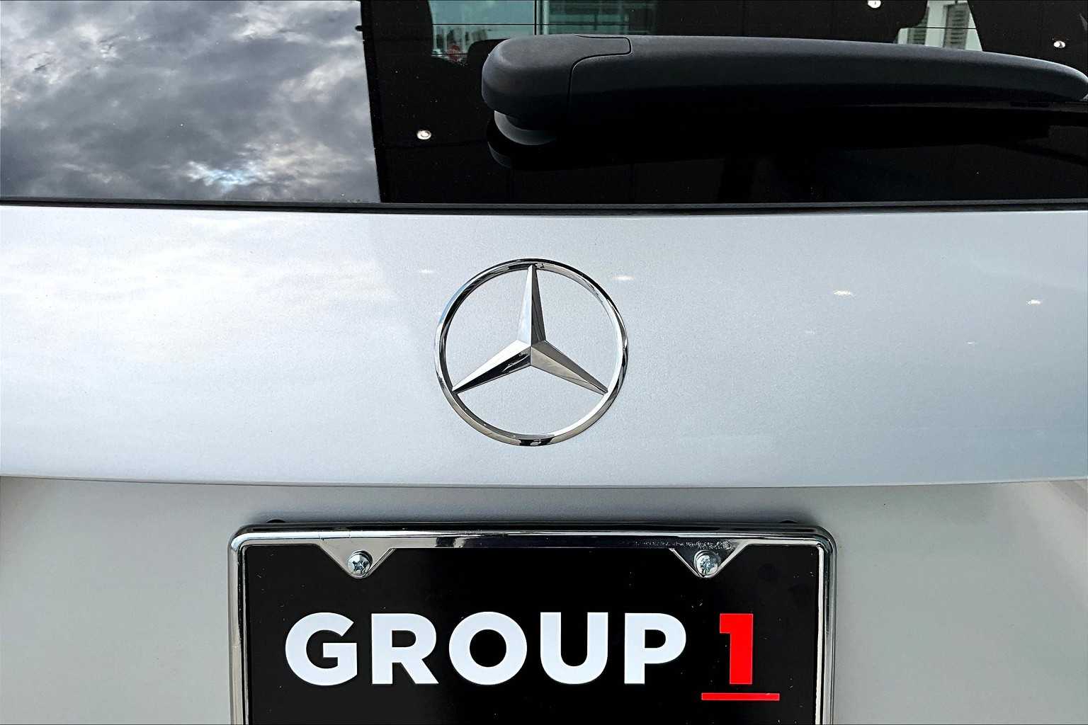 2023 Mercedes Benz GLA 250 photo 9