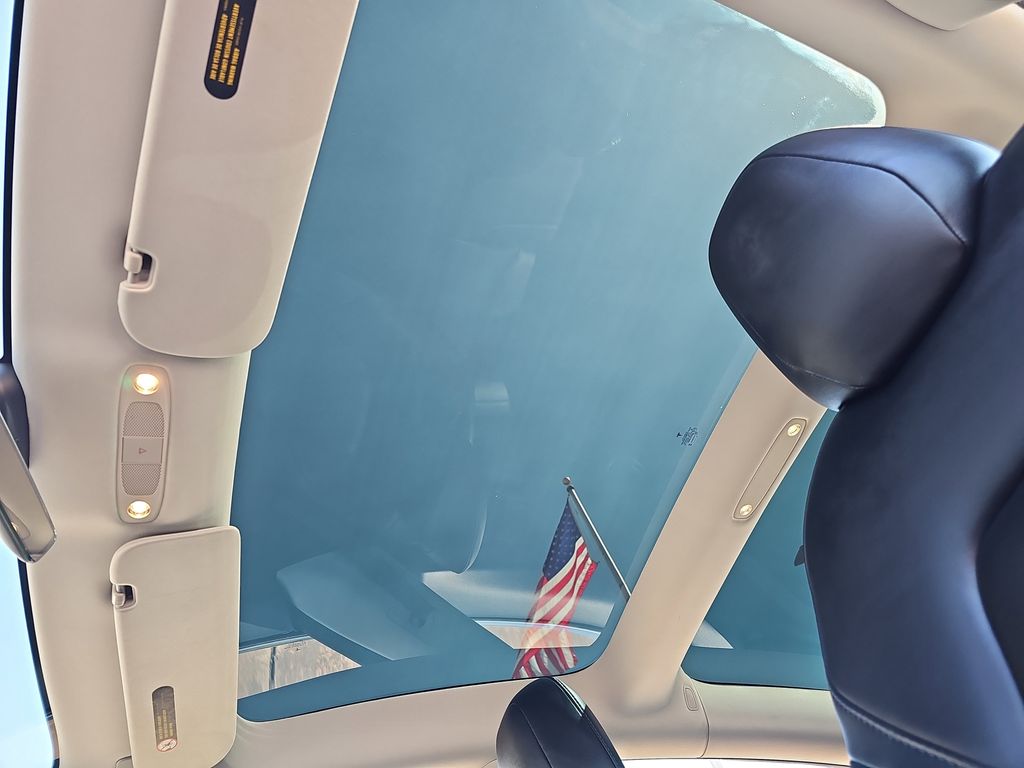 2018 Tesla Model 3 Long Range photo 33