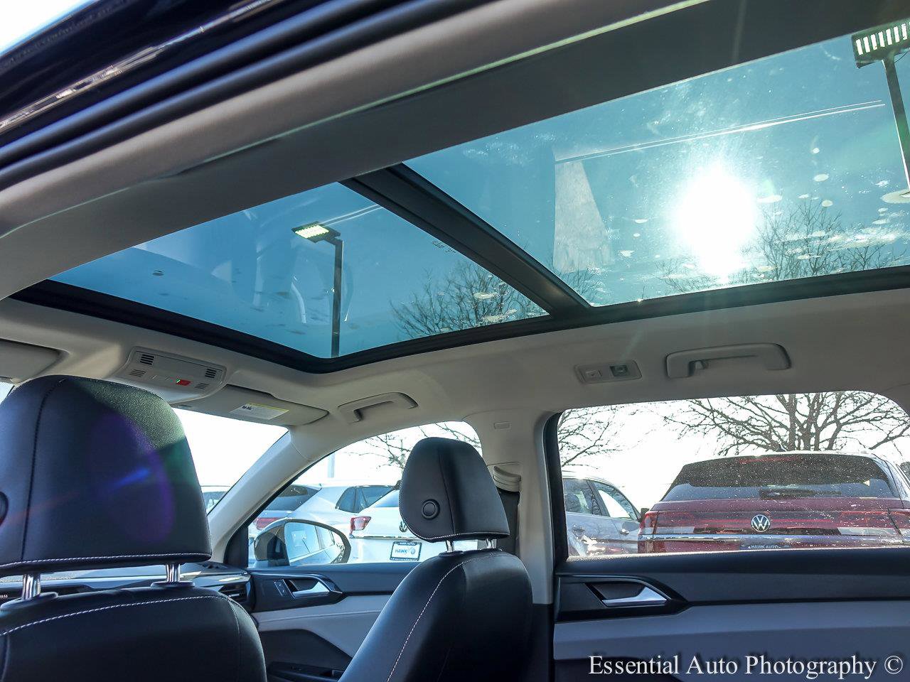 2023 VOLKSWAGEN TAOS - Image 10