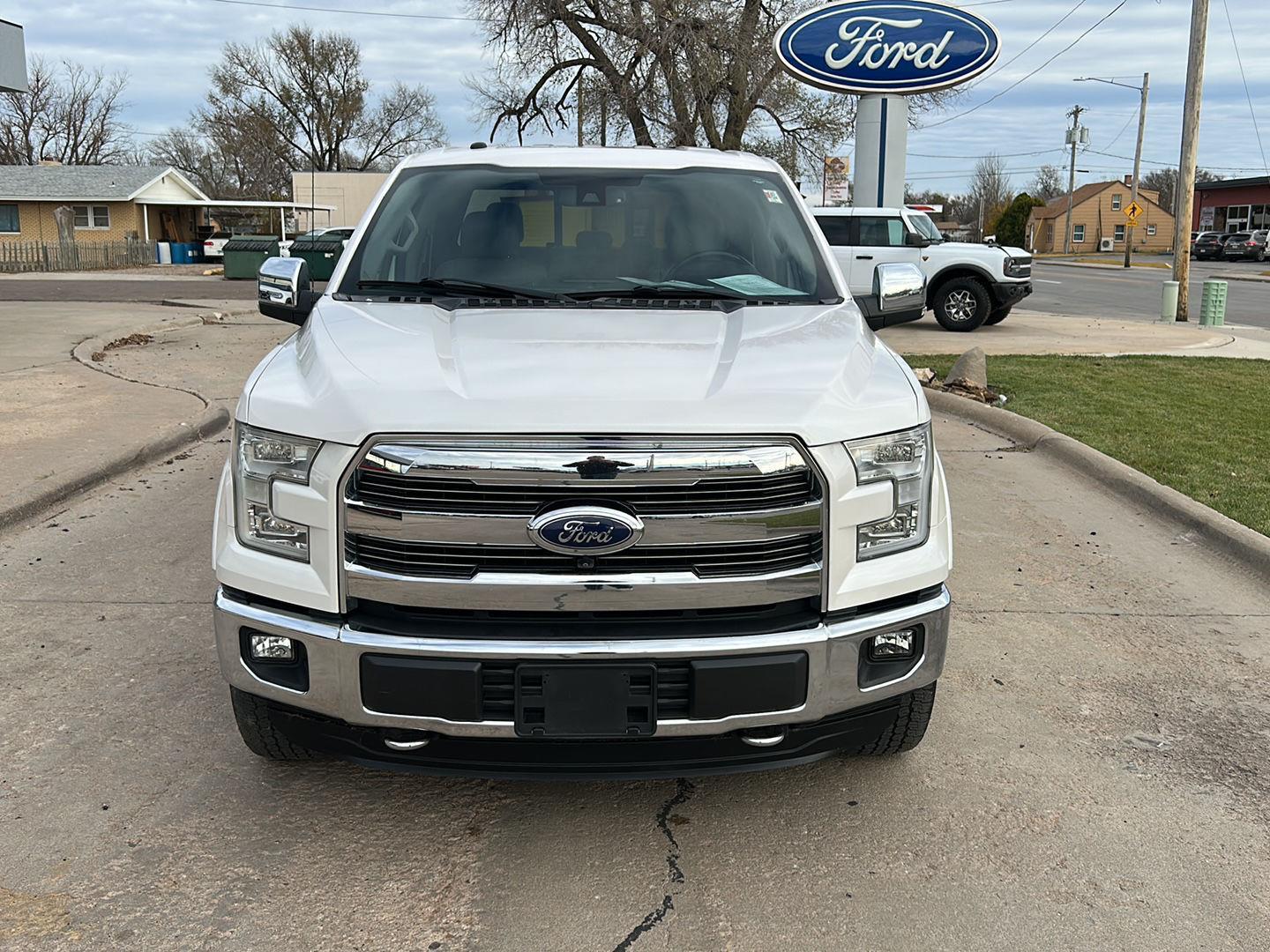 2016 Ford F-150 Lariat photo 4