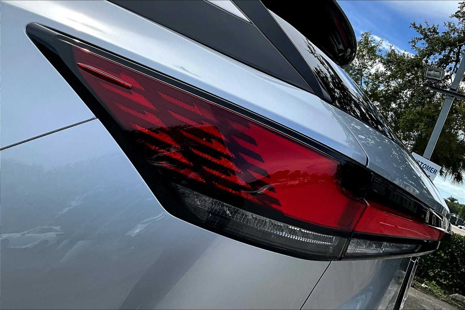 2025 Lexus RX 350h Premium photo 14