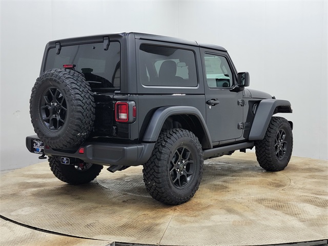 2025 Jeep Wrangler Willys photo 4