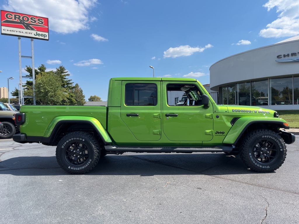 2025 Jeep Gladiator Sport photo 26