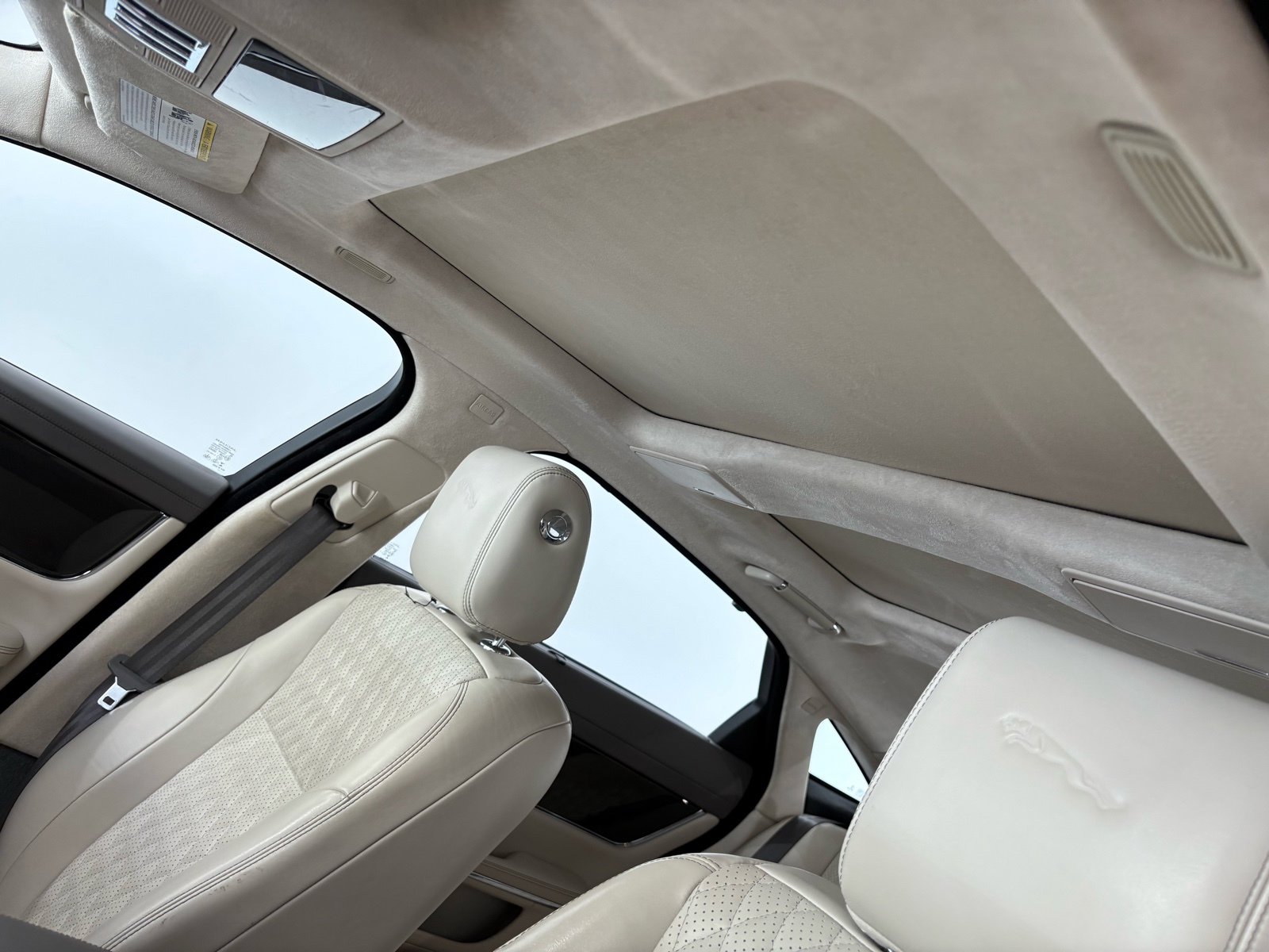 2017 Jaguar XJ L Supercharged photo 10