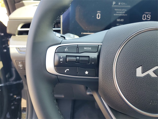 2026 Kia K5 GT-Line photo 11