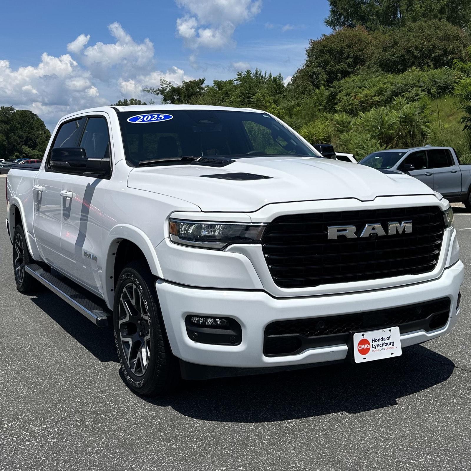2025 Ram 1500 Laramie photo 7