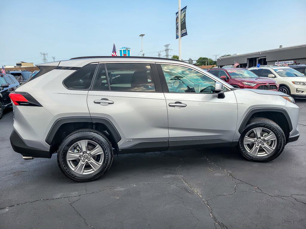 2024 TOYOTA RAV4 - Image 10