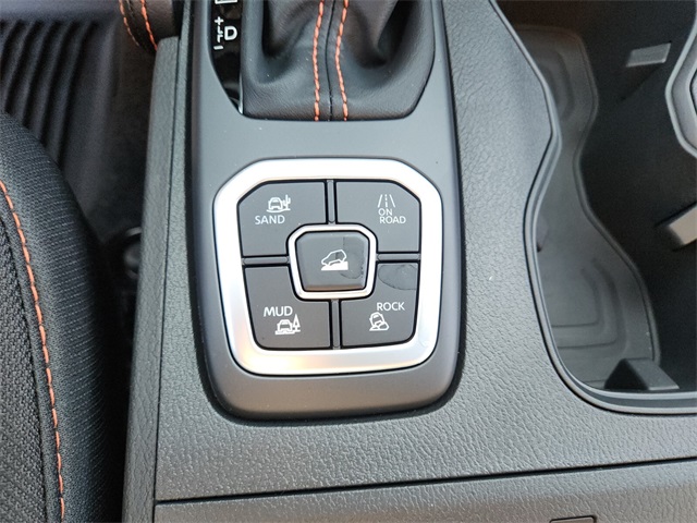 2026 Nissan Frontier Crew Cab PRO-4X photo 15