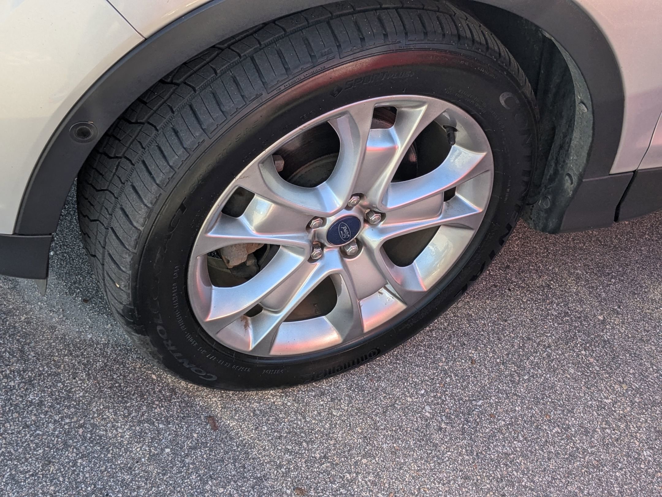 2016 Ford Escape Titanium photo 5