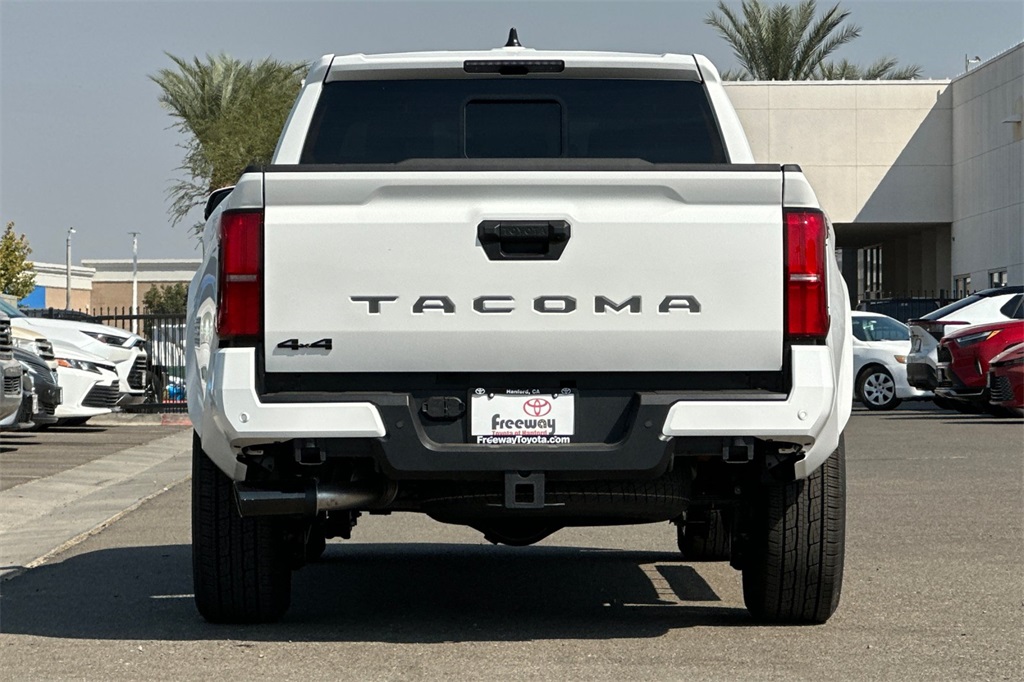 2025 Toyota Tacoma TRD Sport 4x4 Double Cab photo 5