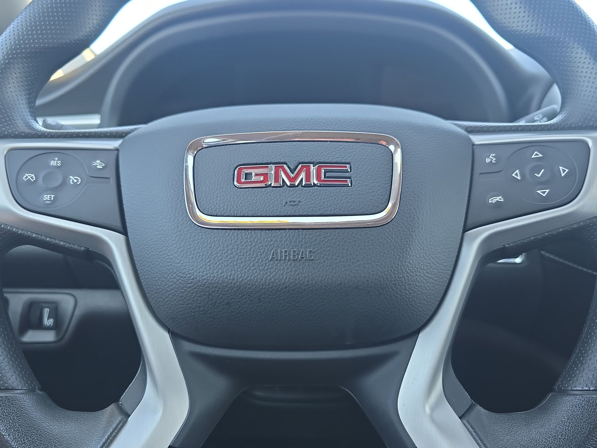2023 Gmc Acadia SLE photo 47