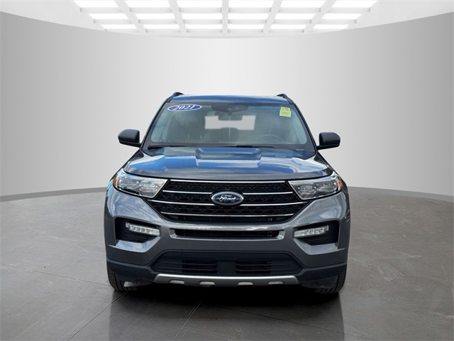2021 Ford Explorer XLT photo 2