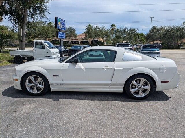2007 Ford Mustang GT photo 3