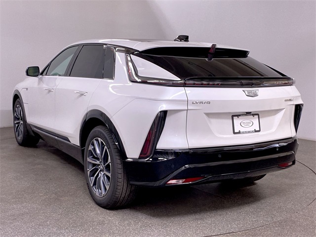 2025 Cadillac Lyriq Sport photo 3