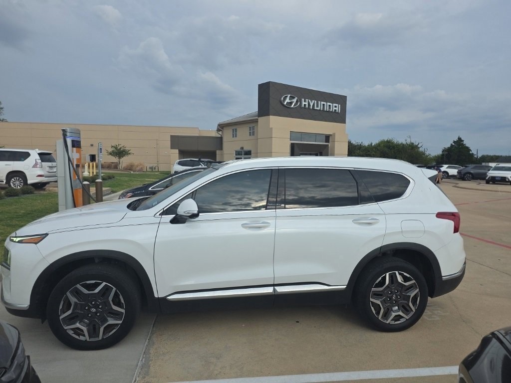 2021 Hyundai Santa Fe Limited photo 2