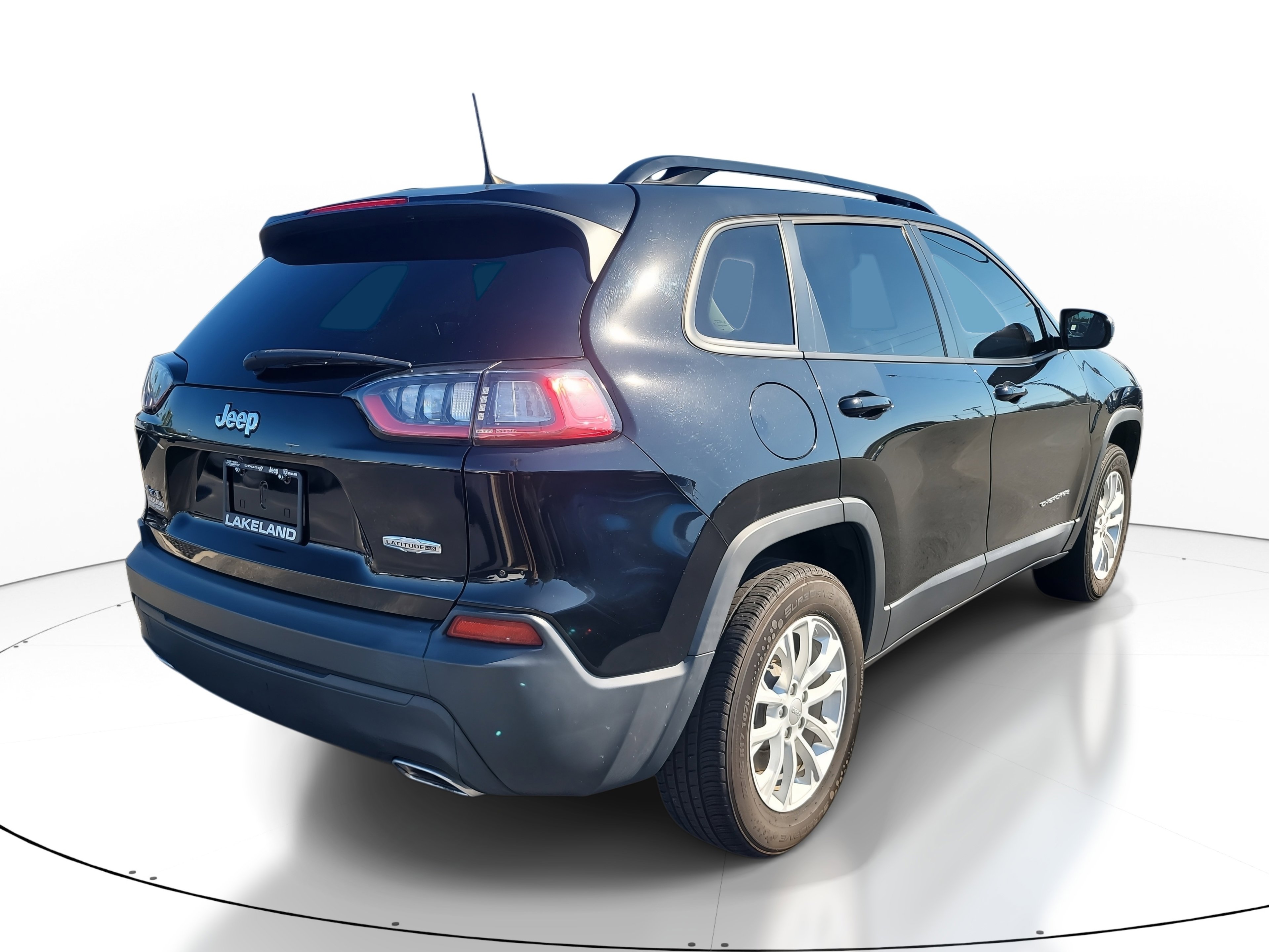 2022 Jeep Cherokee Latitude Lux photo 4