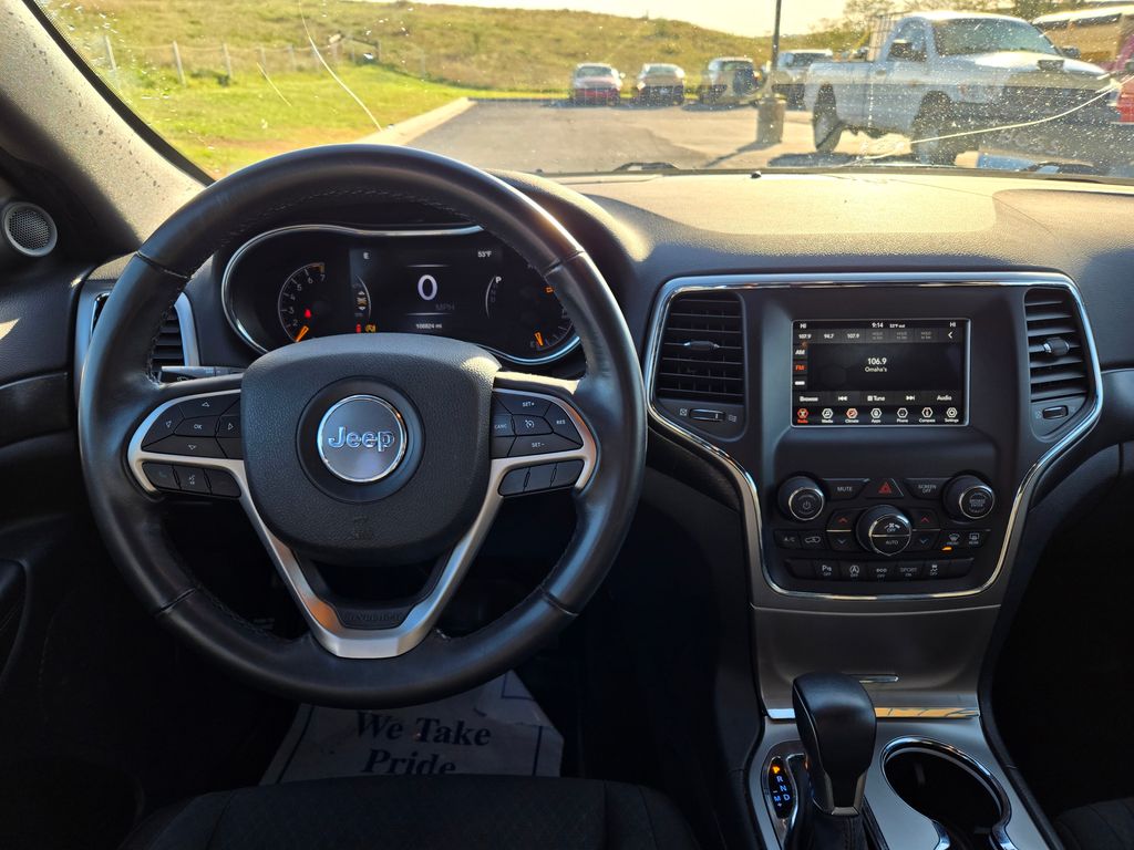2018 Jeep Grand Cherokee Laredo photo 15