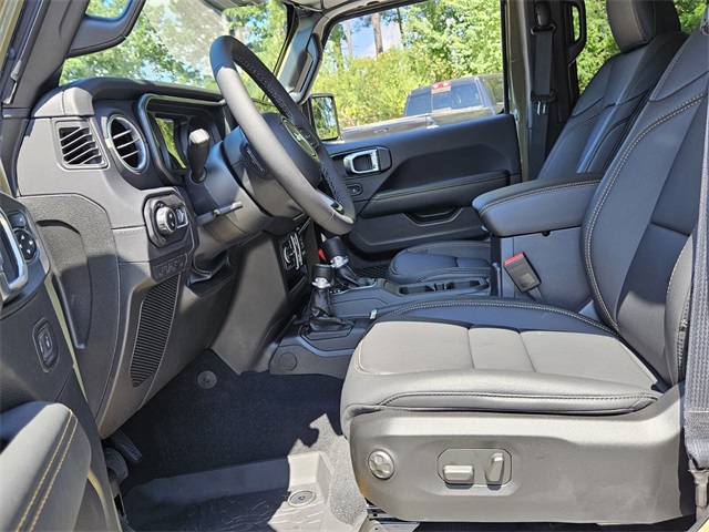 2025 Jeep Gladiator Sport photo 5