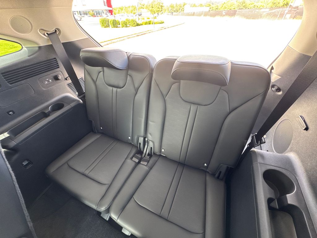 2026 Kia Sorento EX photo 21