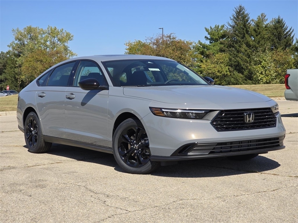 2025 Honda Accord SE photo 2