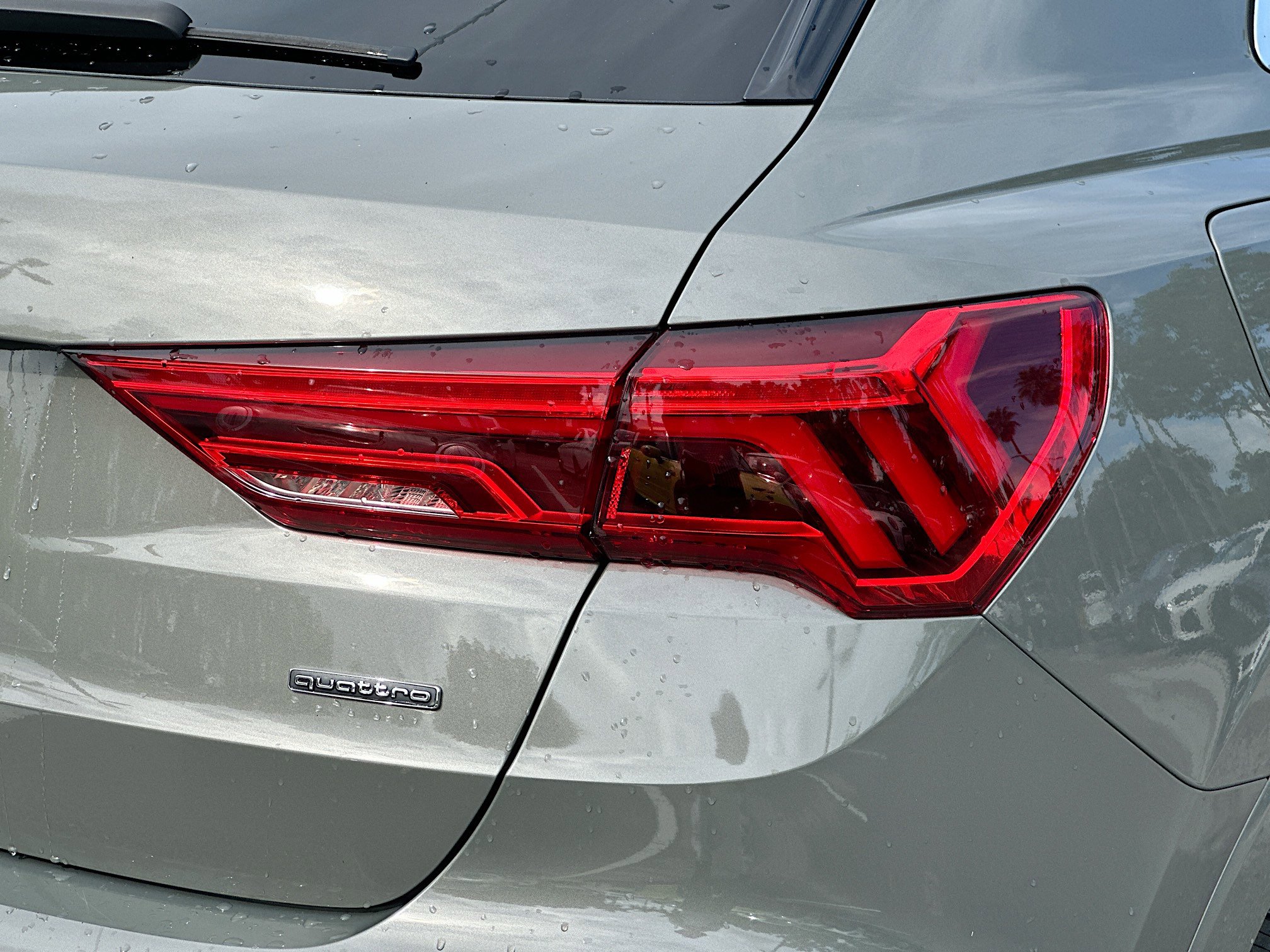 2020 Audi Q3 S line Premium photo 28
