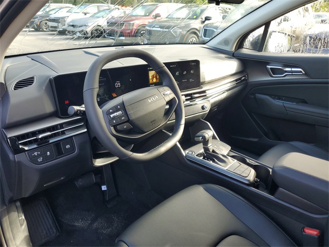 2026 Kia Sportage EX photo 3
